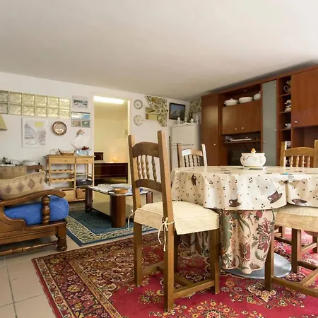 Apartment Superbe Pres De La A - 92 M² *